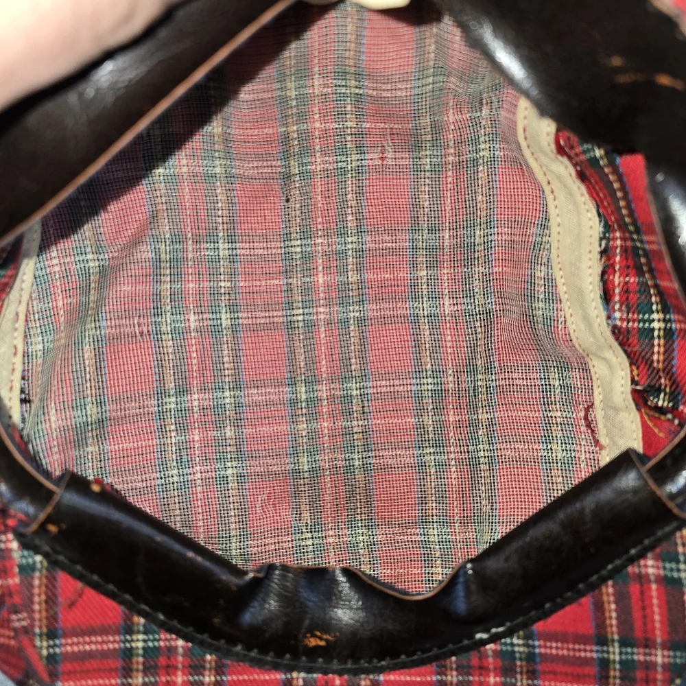 Red Plaid Flat Cap This Vintage cabby Hat Size S/M Stand out from the rest. - Picture 9 of 9
